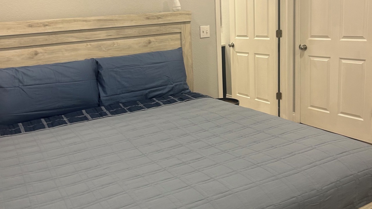 Photo of Bedroom in Eastpoint