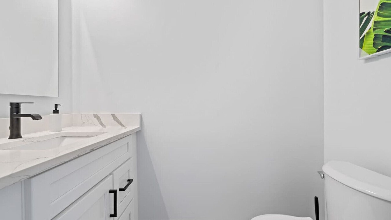 Photo of Bathroom in El Centro Beach