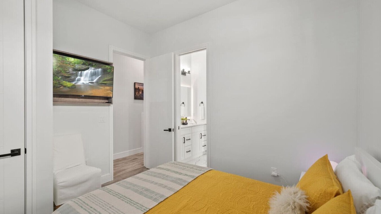 Photo of Bathroom in El Centro Beach