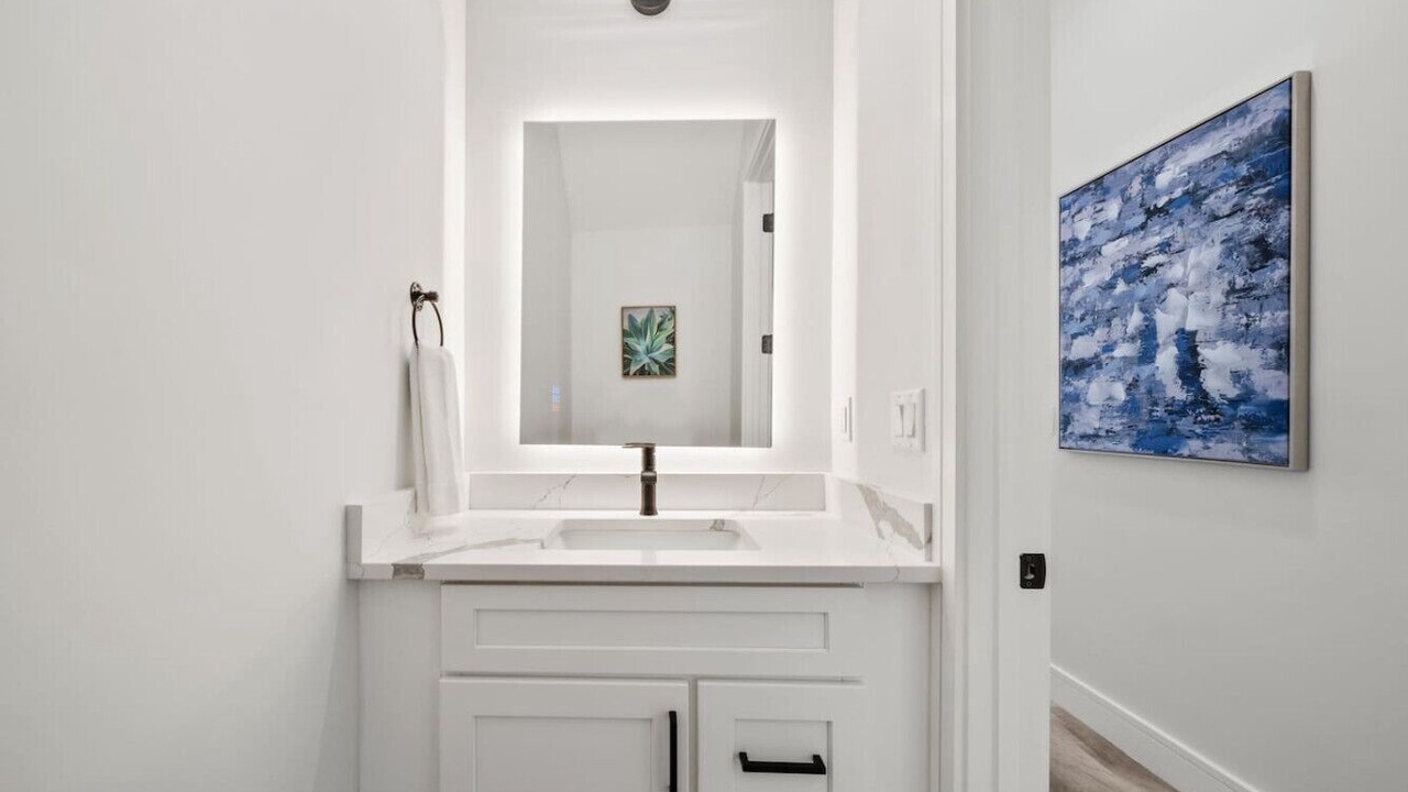 Photo of Bathroom in El Centro Beach