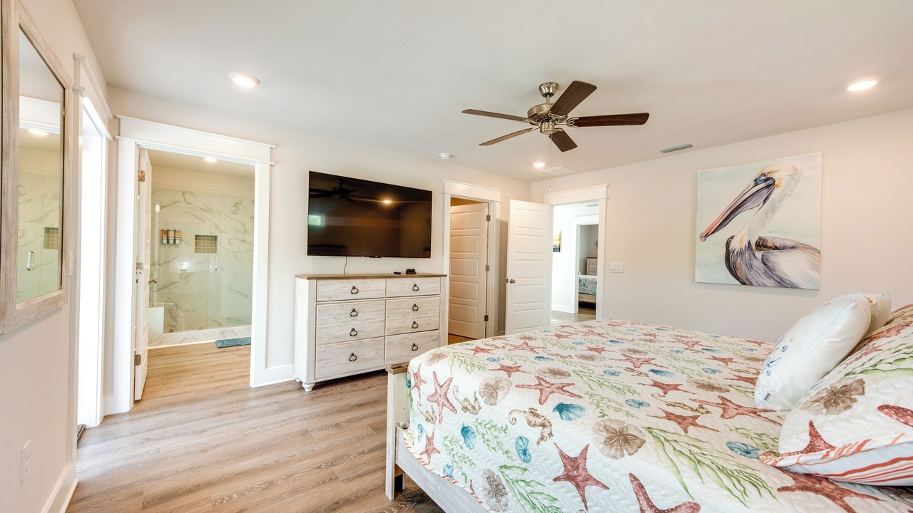 Photo of Bedroom in Panacea