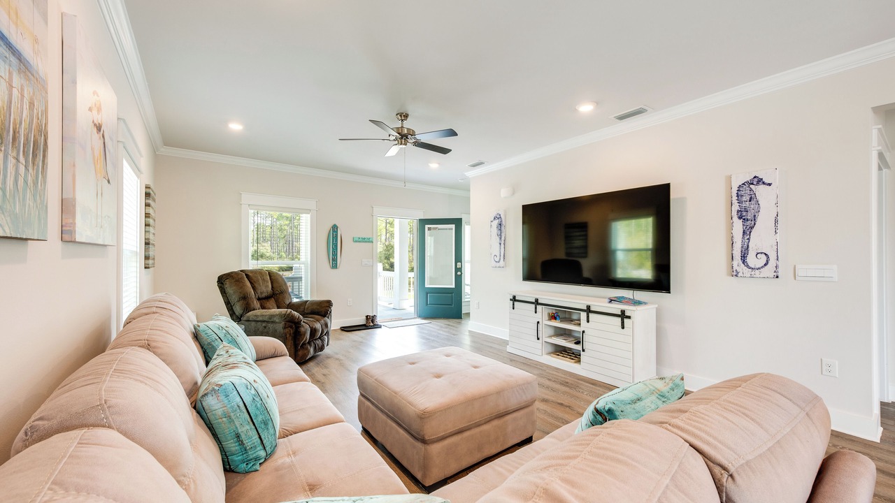 Photo of Bedroom in Panacea