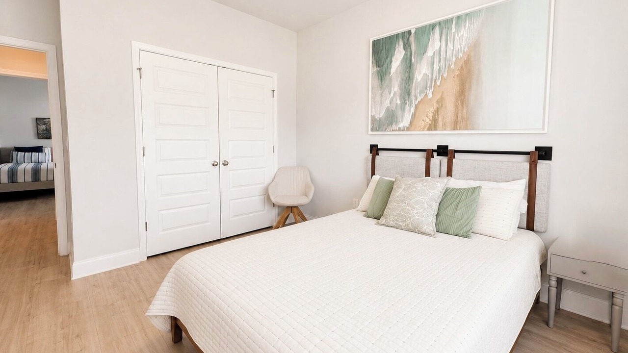 Photo of Bedroom in Foley