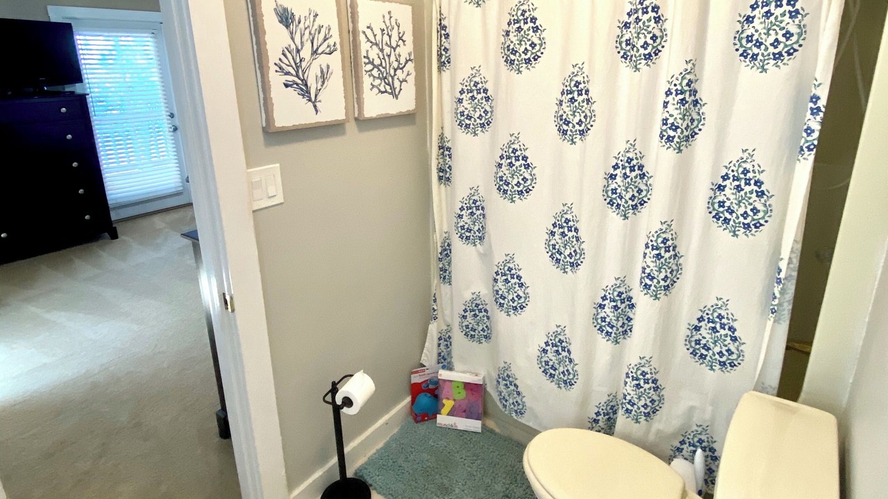 Photo of Bathroom in Mary Esther