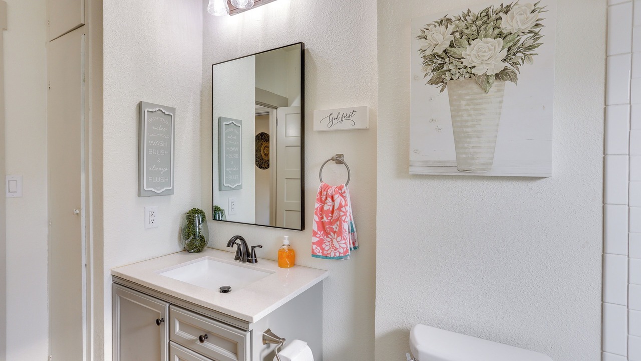 Photo of Bathroom in Lufkin