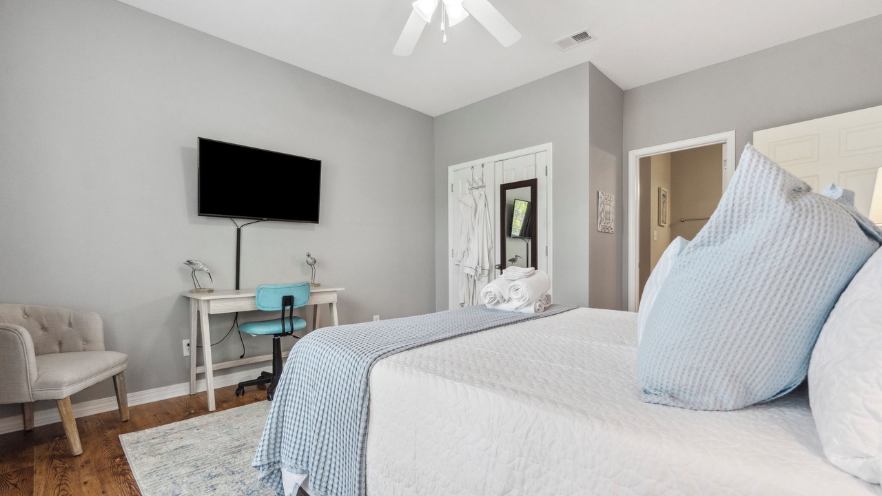 Photo of Bedroom in Fort Morgan