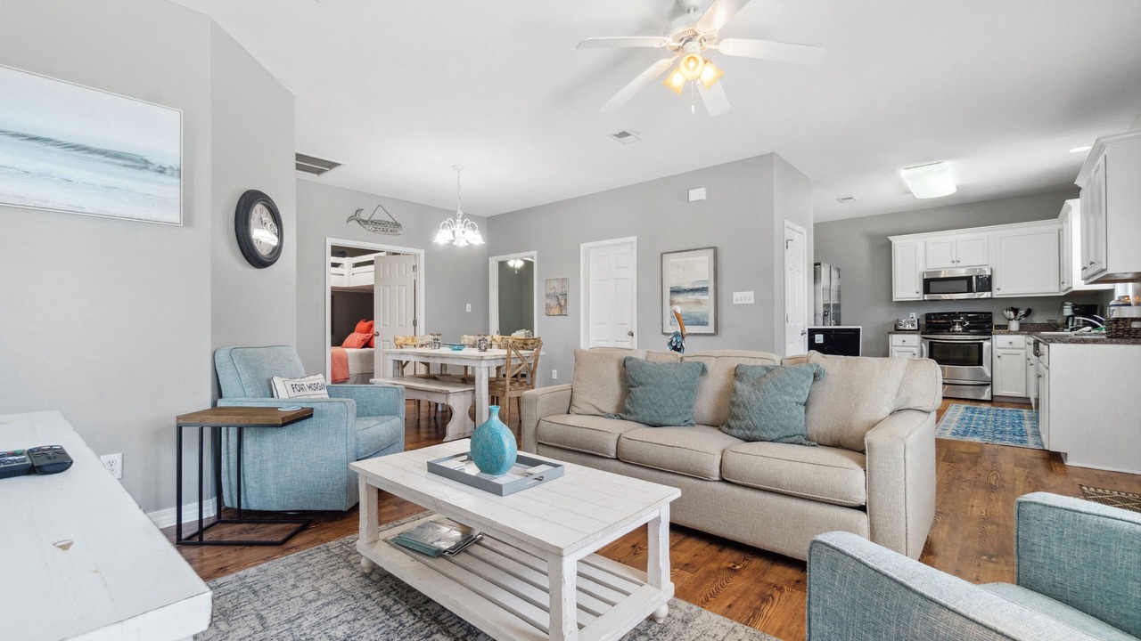 Photo of Livingroom in Fort Morgan