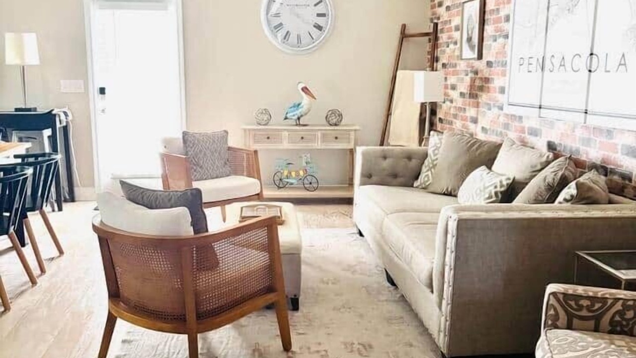 Photo of Livingroom in South Pensacola