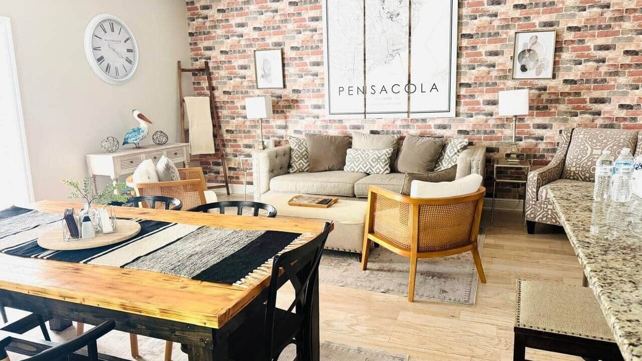 Photo of Livingroom in South Pensacola
