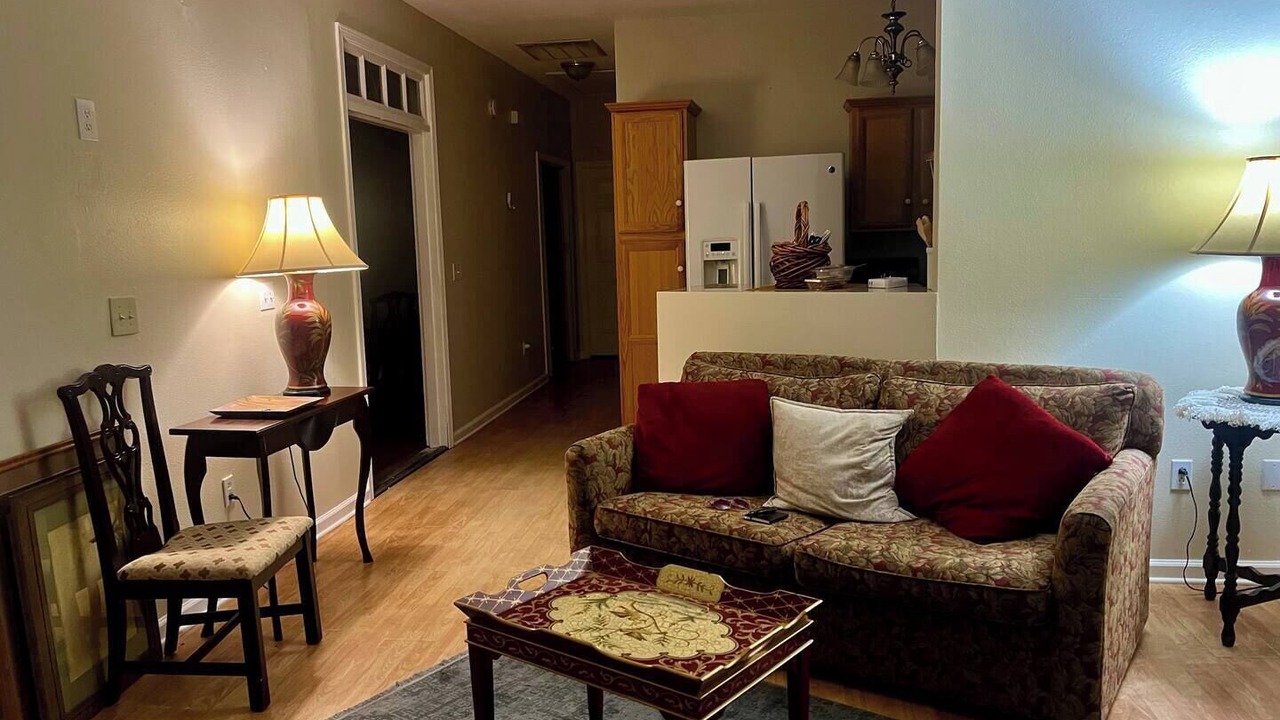 Photo of Livingroom in Mandeville