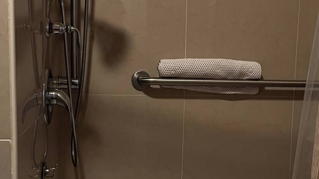 Photo of Bathroom in Mandeville
