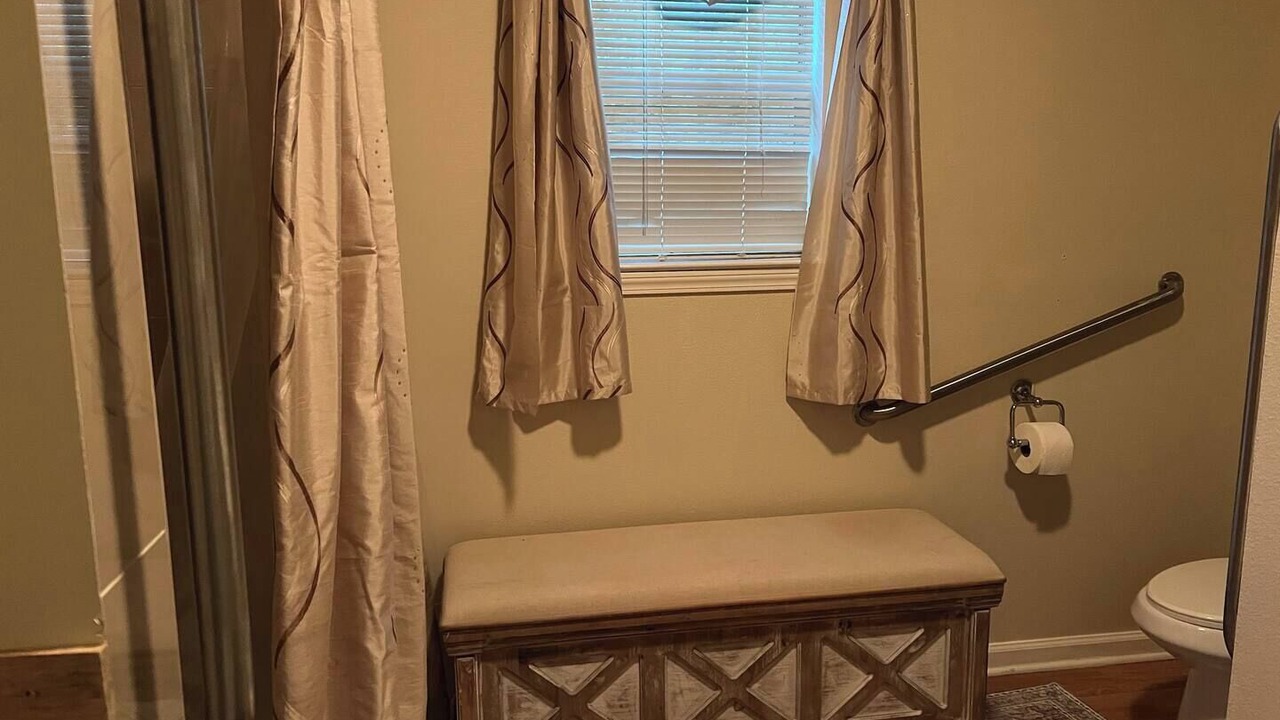 Photo of Bathroom in Mandeville