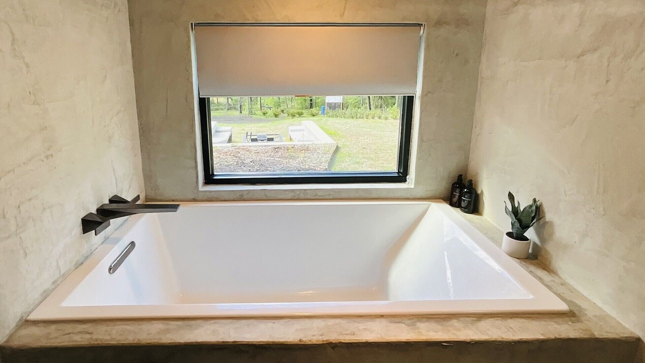 Photo of Bathroom in Burkeville