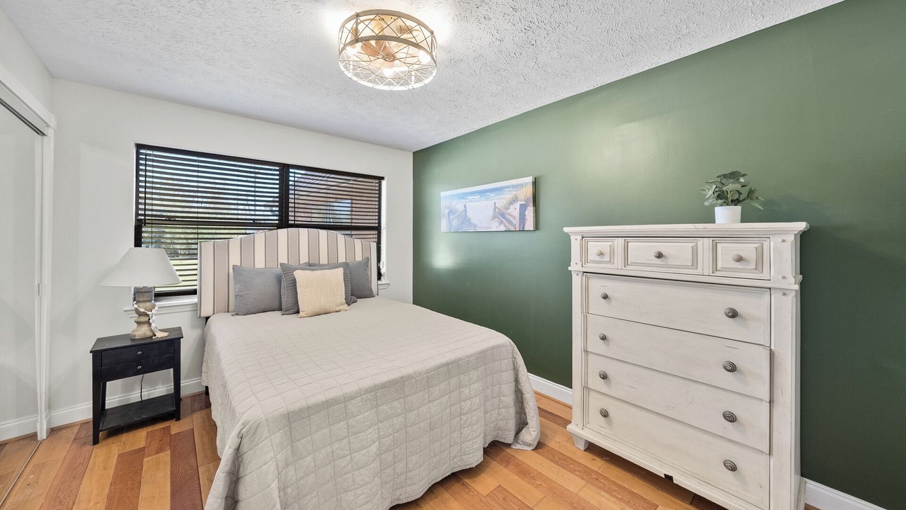 Photo of Bedroom in Youngstown