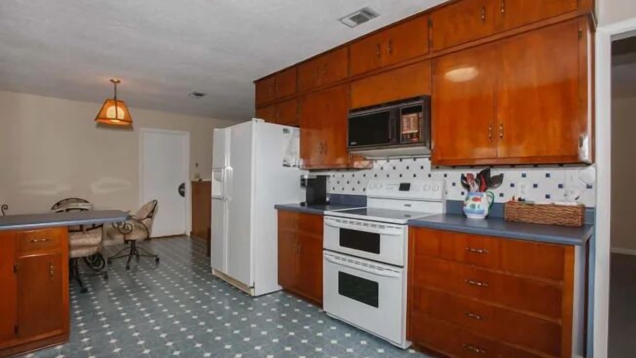 Photo of Kitchen in Lillian