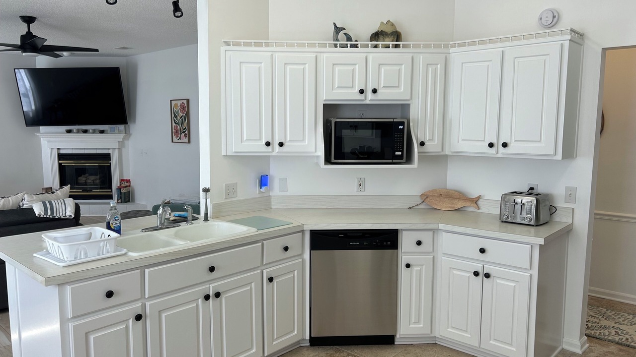 Photo of Kitchen in Kiska Beach