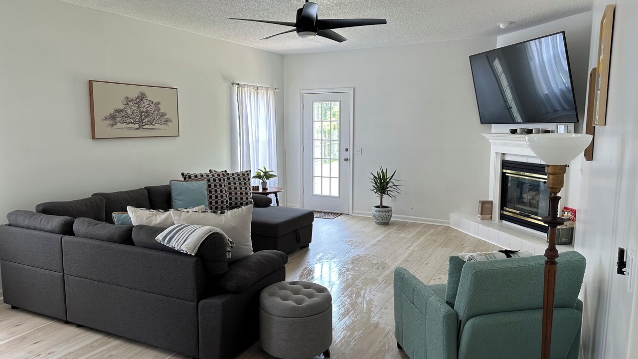 Photo of Livingroom in Kiska Beach