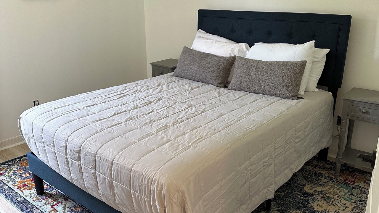 Photo of Bedroom in Kiska Beach