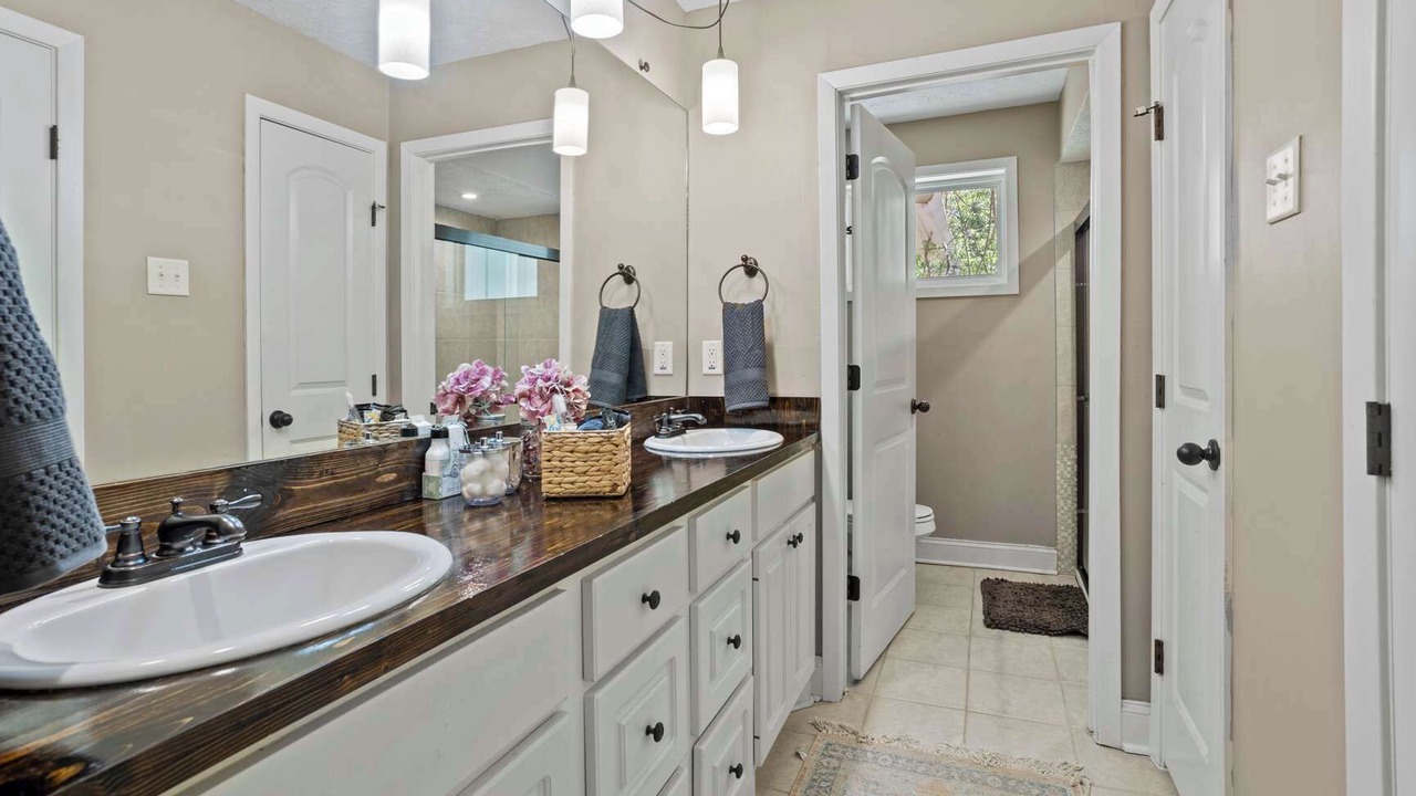 Photo of Bathroom in Tougaloo
