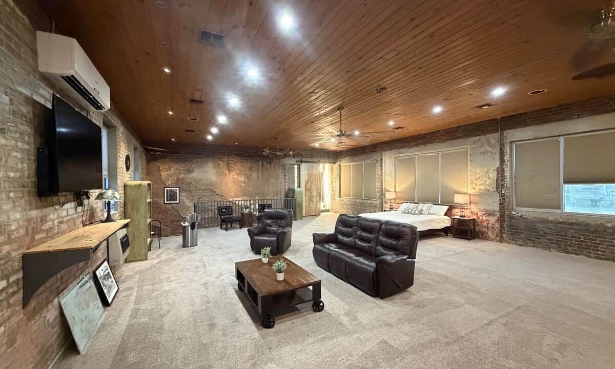 Photo of Bedroom in McComb