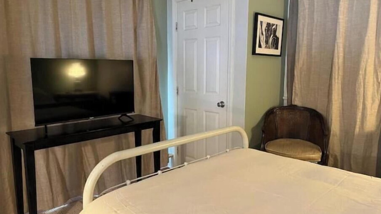 Photo of Bedroom in Westwego