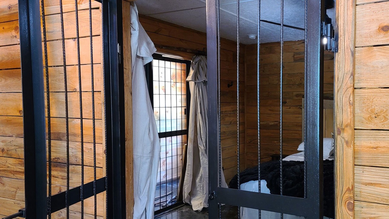 Photo of Bedroom in Mineola
