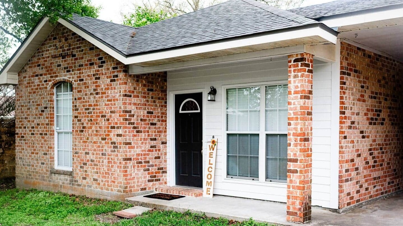 Photo of Outdoor in Broussard