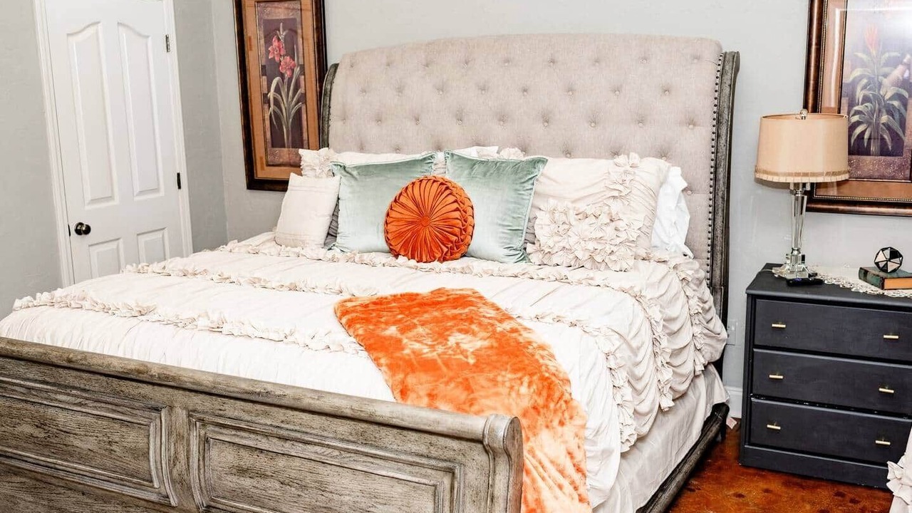 Photo of Bedroom in Broussard