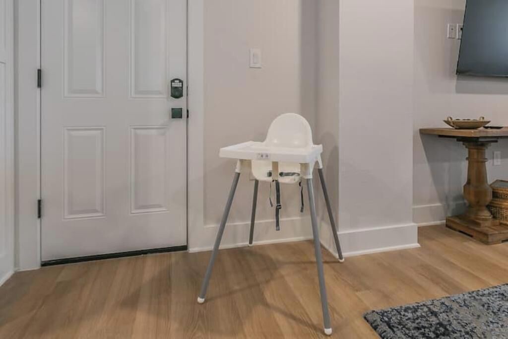 Photo of Bedroom in Roanoke