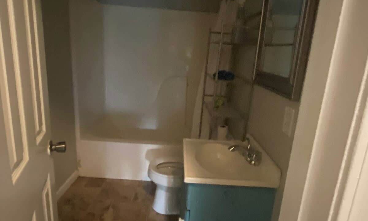 Photo of Bathroom in Pascagoula