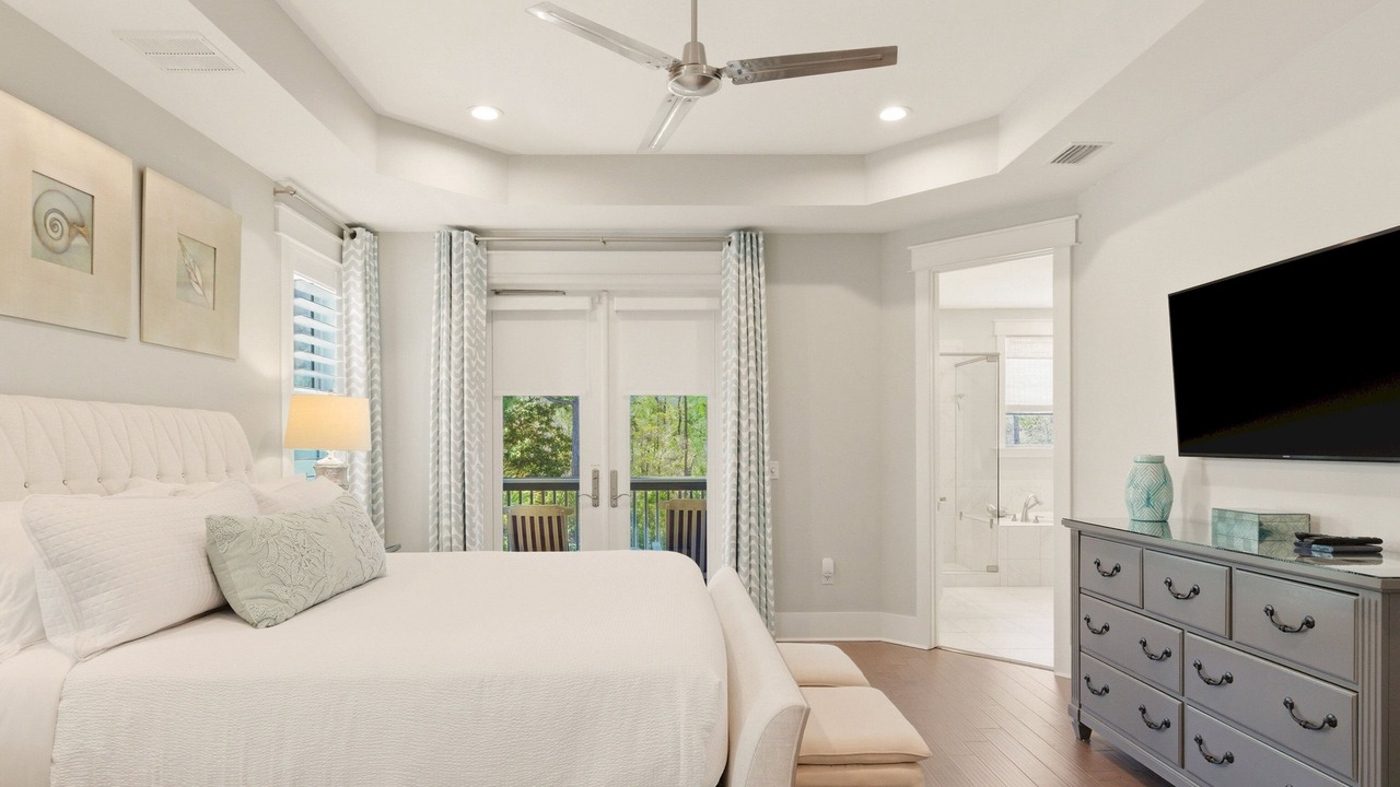 Photo of Bedroom in Santa Rosa Beach