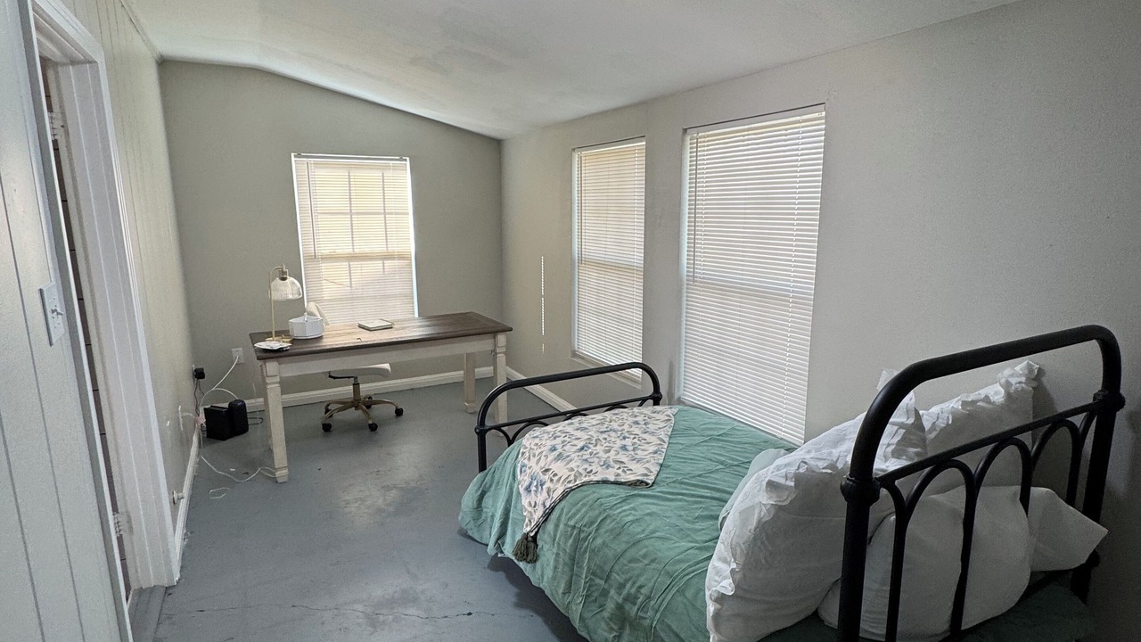 Photo of Bedroom in Beaumont