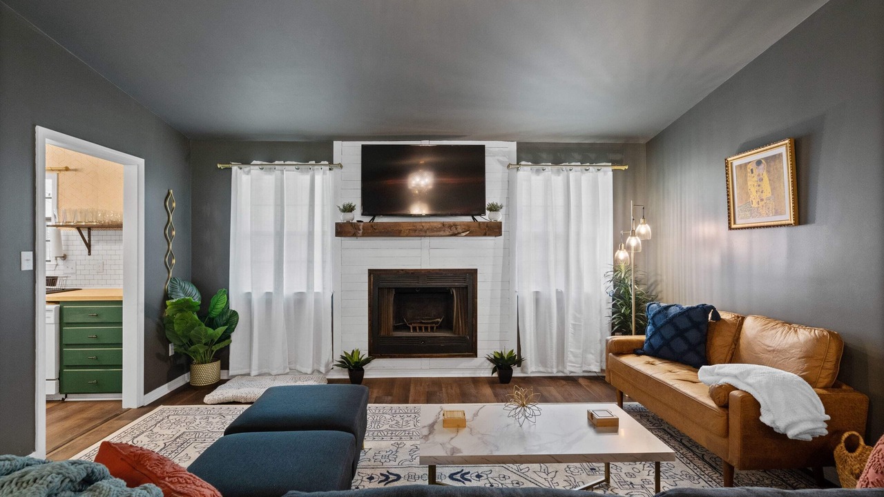 Photo of Livingroom in West Pensacola