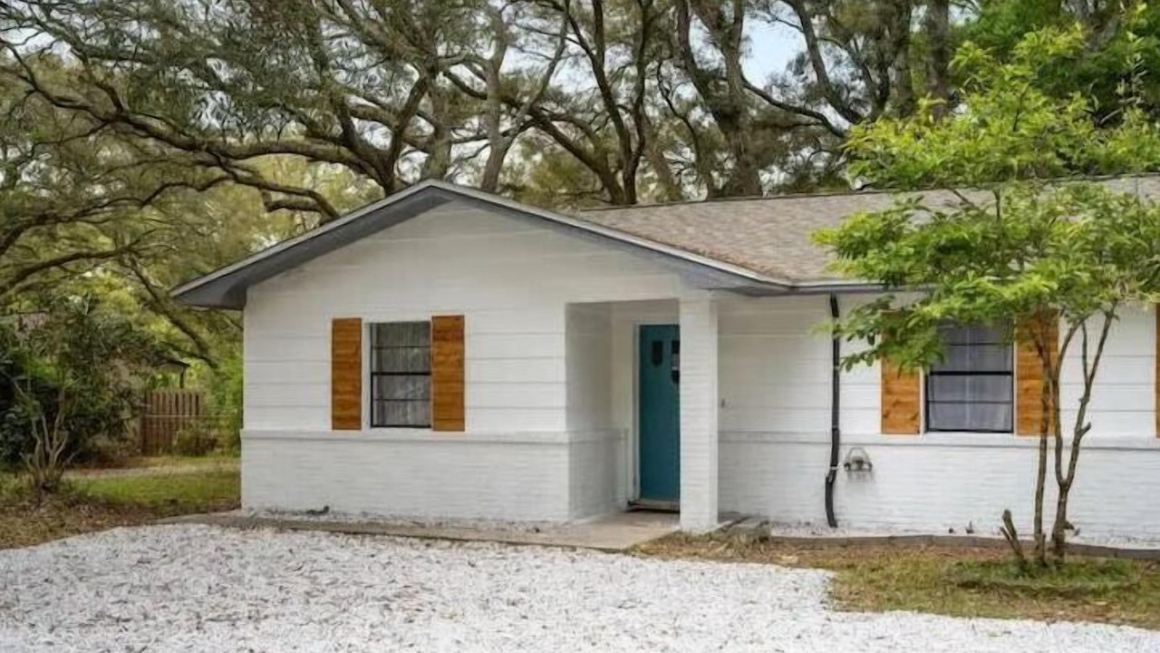 Photo of Outdoor in West Pensacola