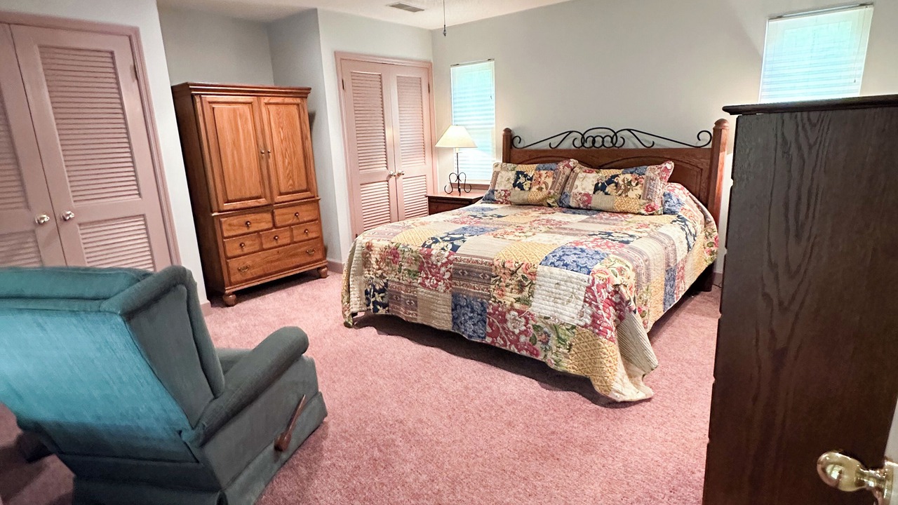 Photo of Bedroom in Crane Hill