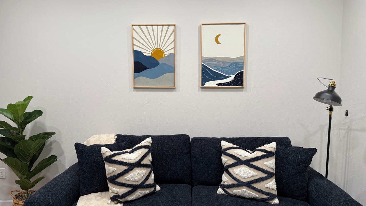 Photo of Livingroom in Historic Downtown
