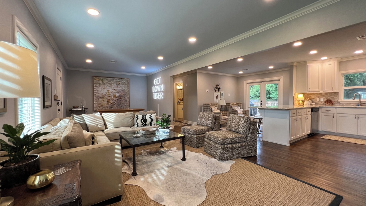 Photo of Livingroom in Monroe