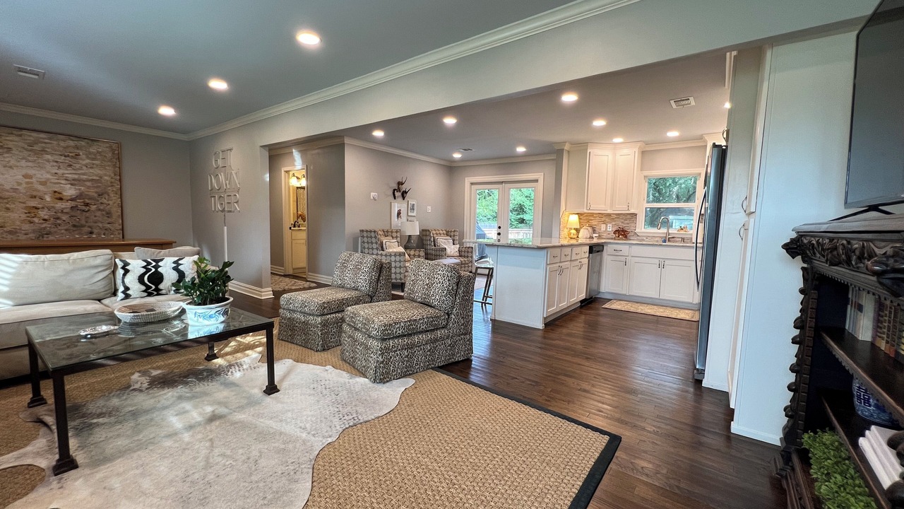 Photo of Livingroom in Monroe