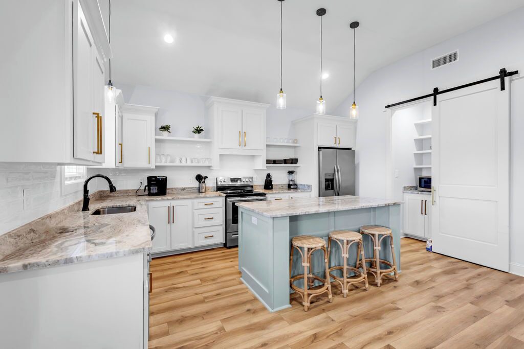 Photo of Kitchen in Shoreline Park