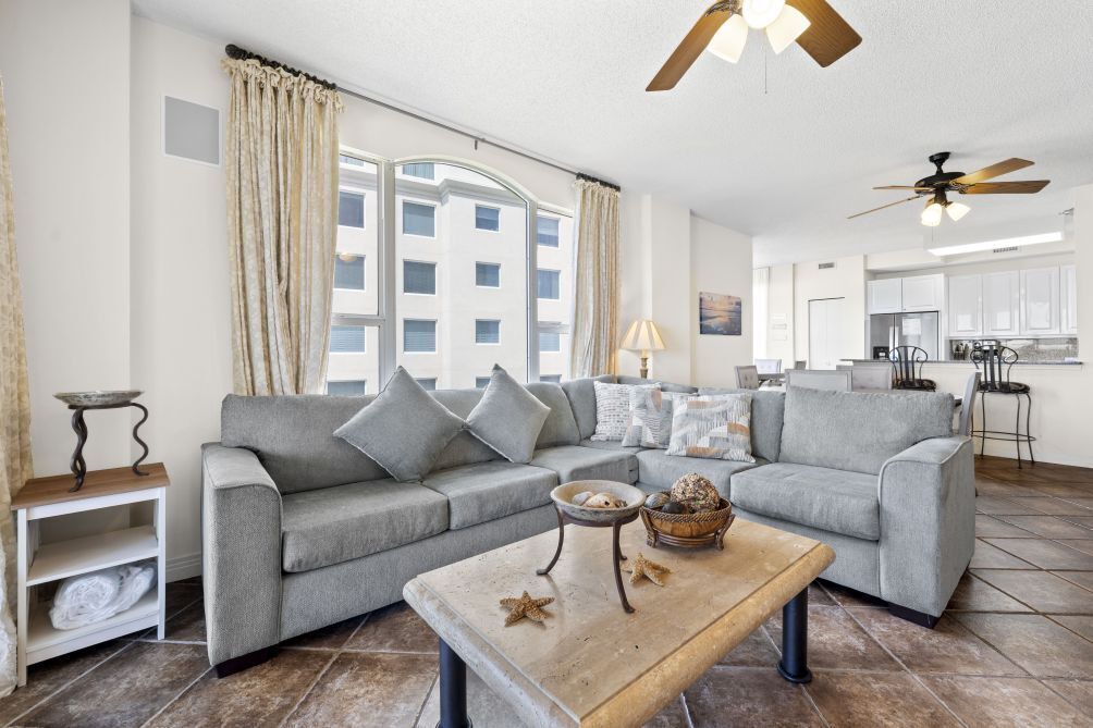 Photo of Livingroom in Ono Island