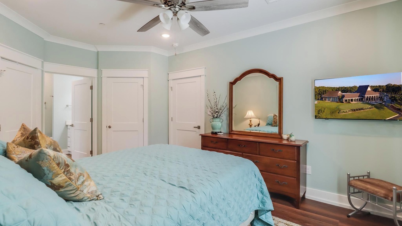 Photo of Bedroom in Diamondhead