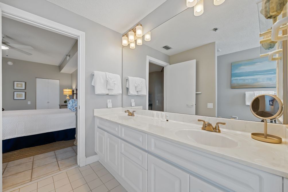 Photo of Bathroom in Ono Island