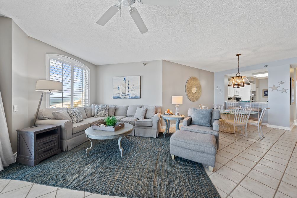 Photo of Livingroom in Ono Island