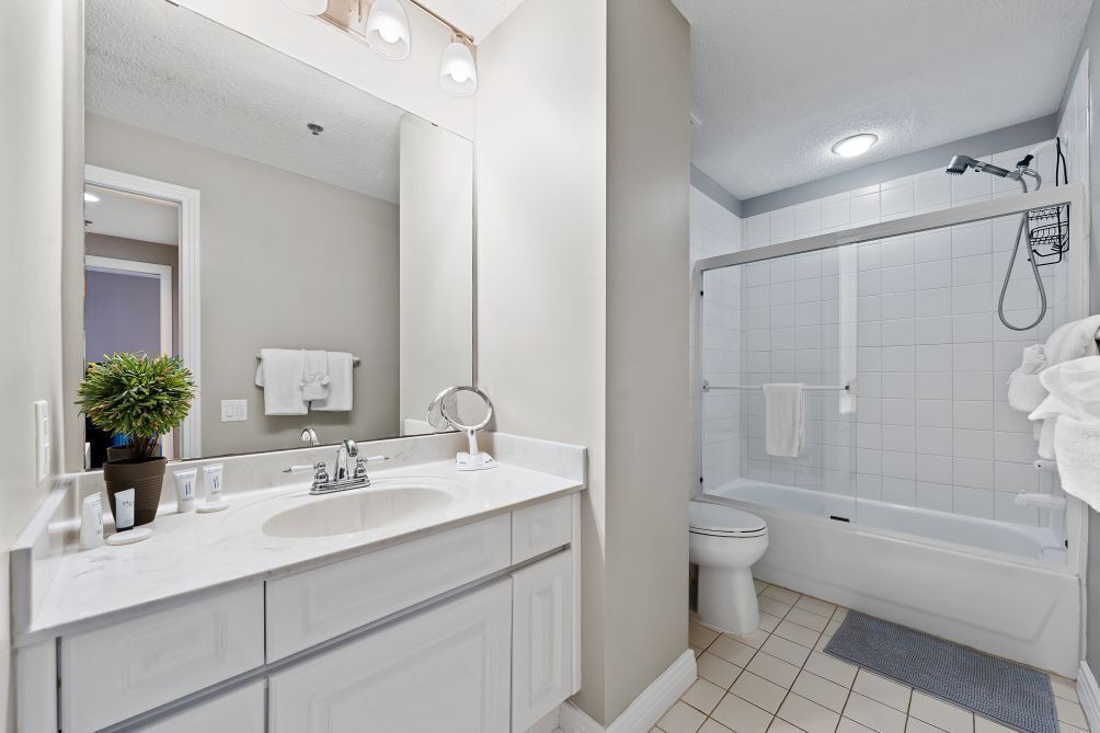 Photo of Bathroom in Ono Island