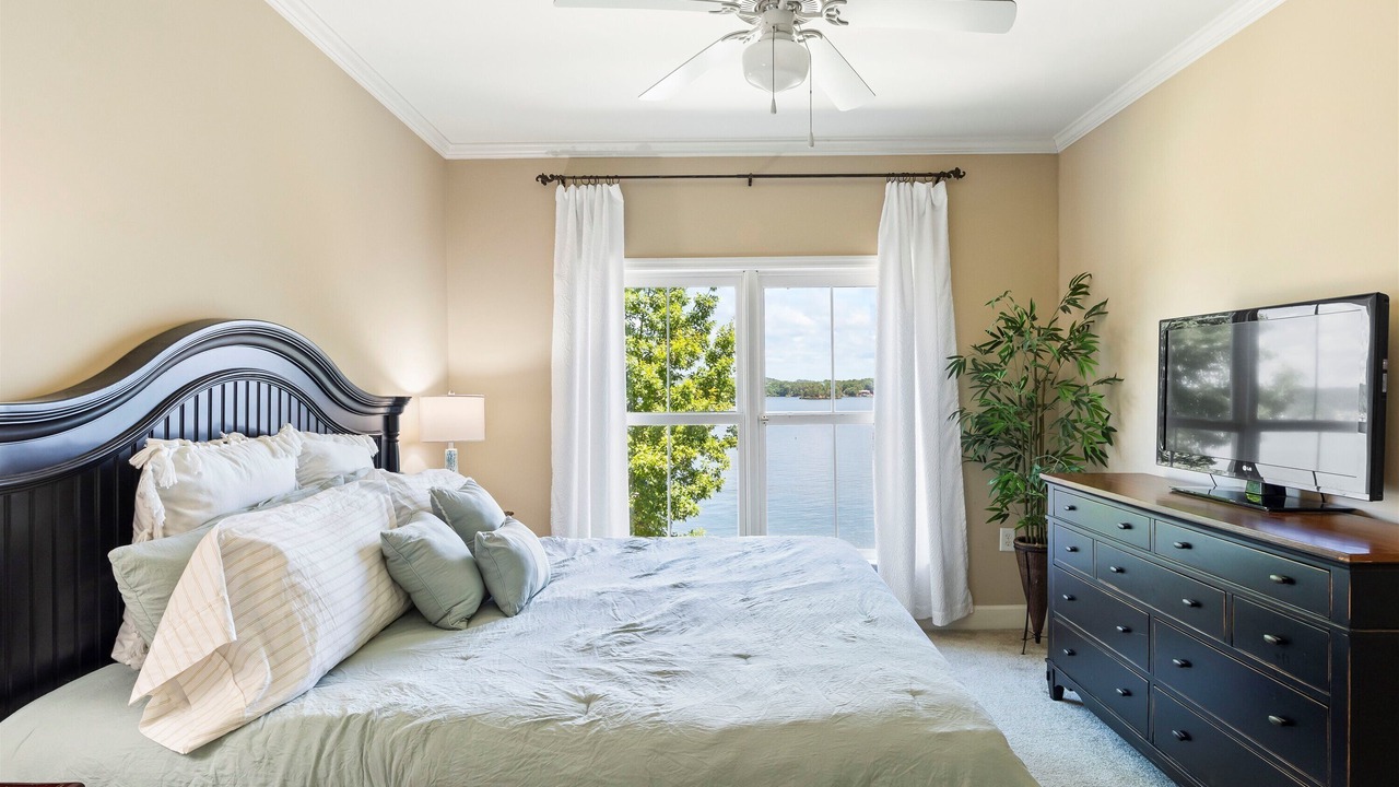 Photo of Bedroom in Dadeville