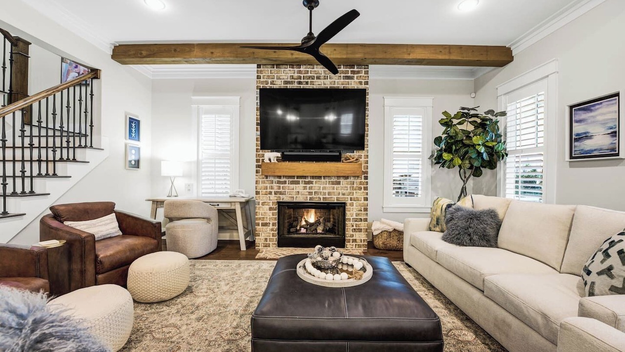 Photo of Livingroom in Gulfview Heights