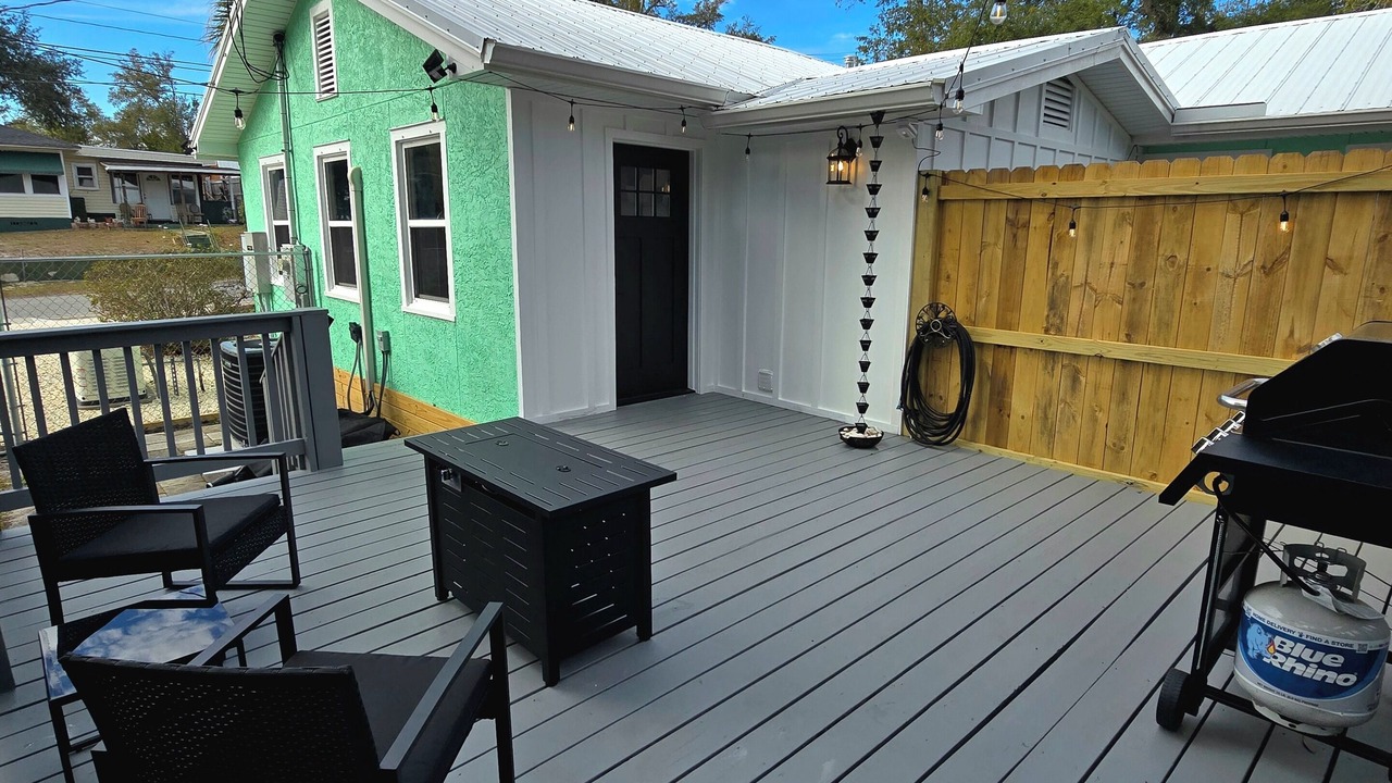 Photo of Patio Balcony in Bunkers Cove