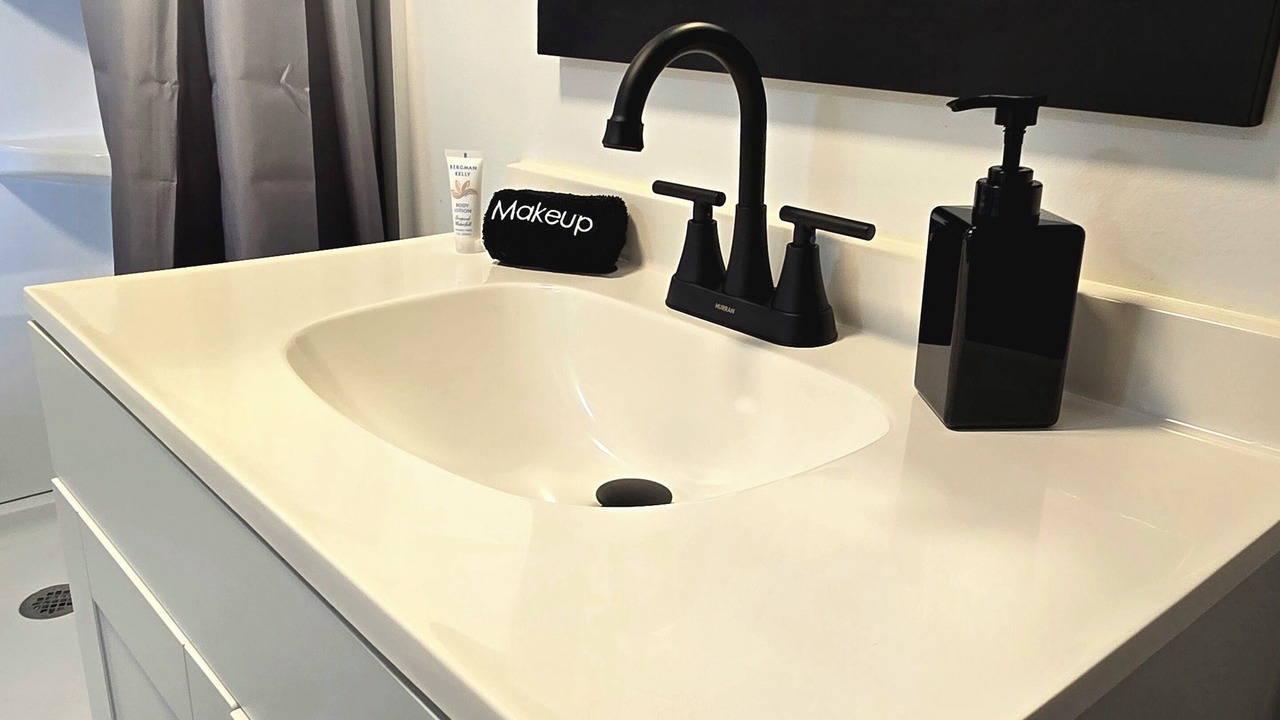 Photo of Bathroom in Bunkers Cove
