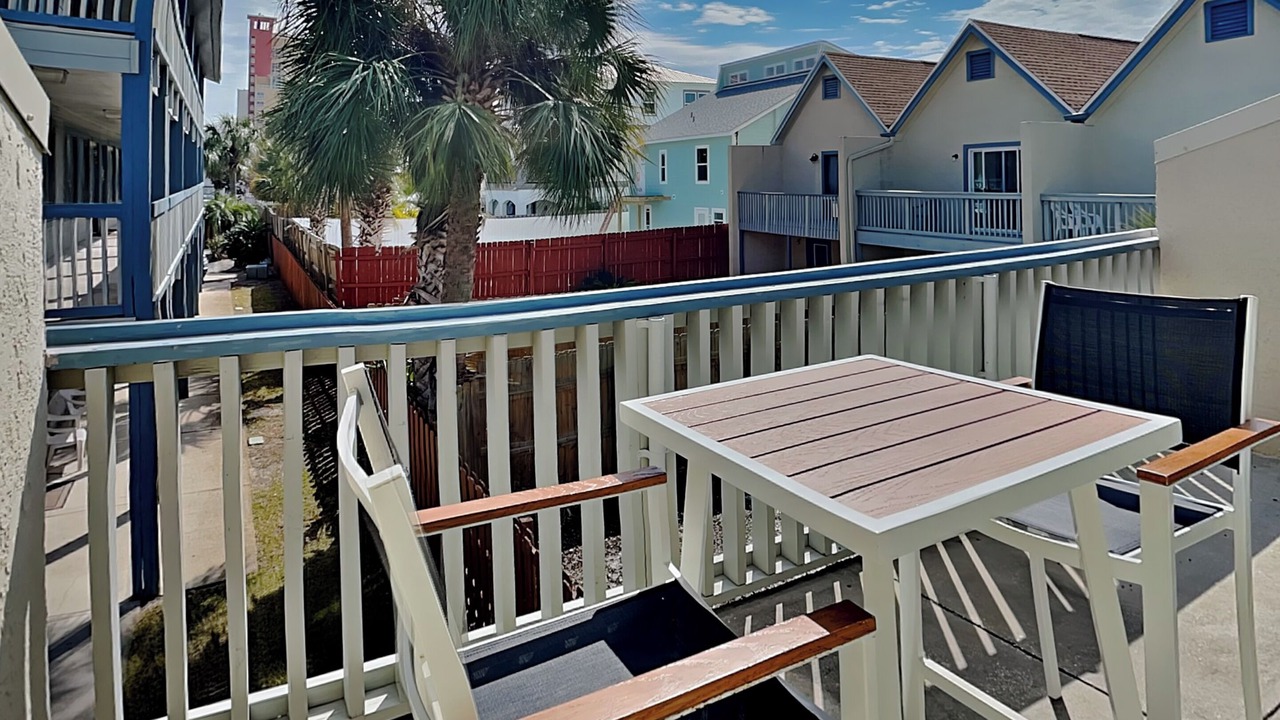 Photo of Patio Balcony in Holiday Beach