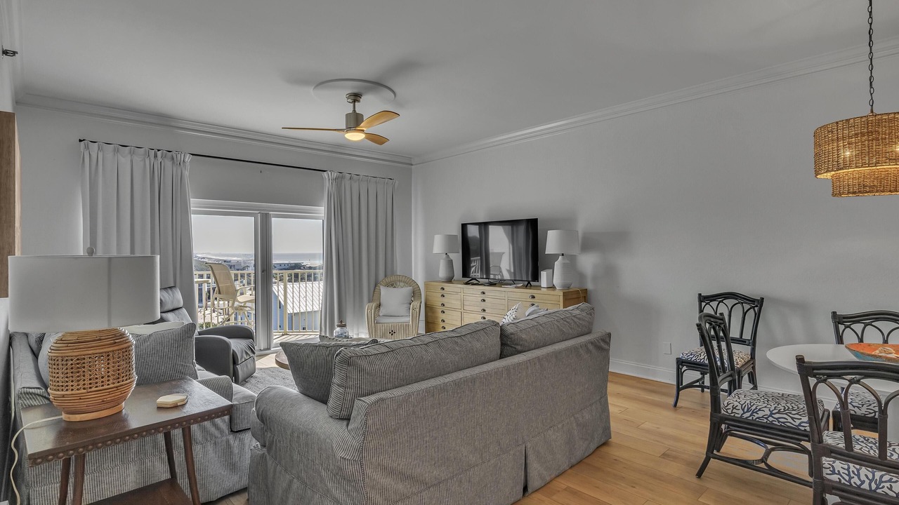Photo of Livingroom in Four Mile Village